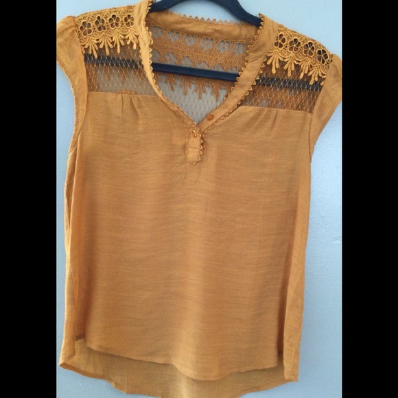 Tops - Gold Top
